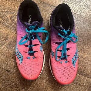Saucony athletic running sneakers size 10